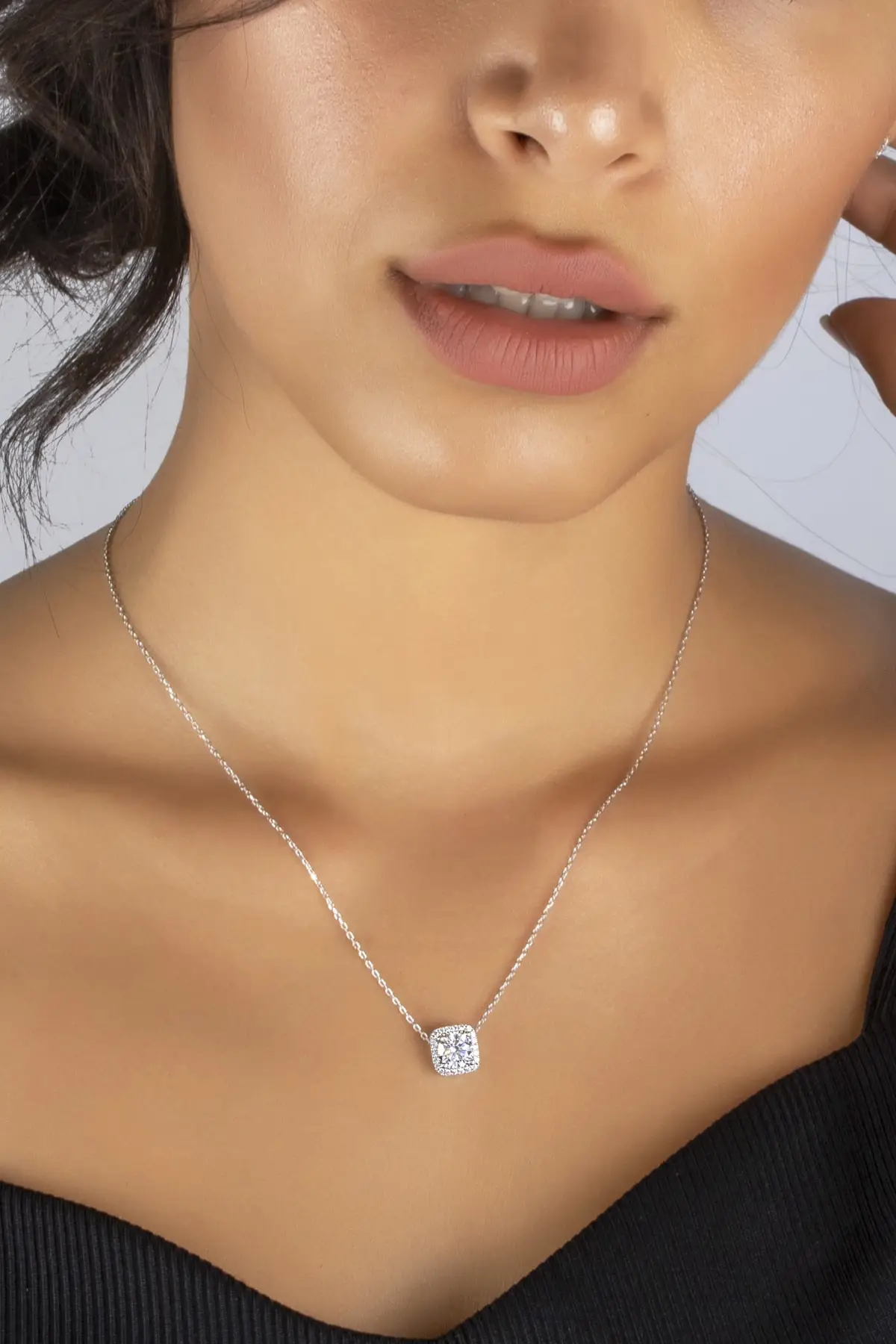 

Swarovski Zirconia Baguette Stone Silver Necklace SWK0133