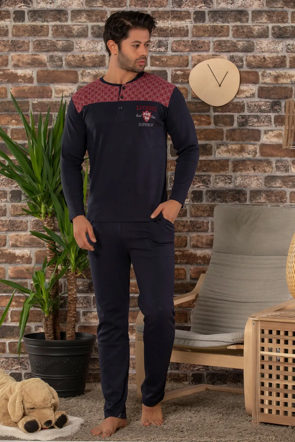 Мужской серый хлопковый Пижамный костюм с длинными рукавами и рисунком клубники