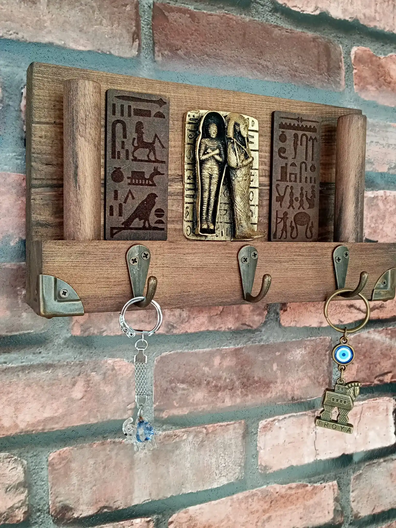 

Ancient Egyptian Mummy Key Chain Door Hanger Wall Hanger