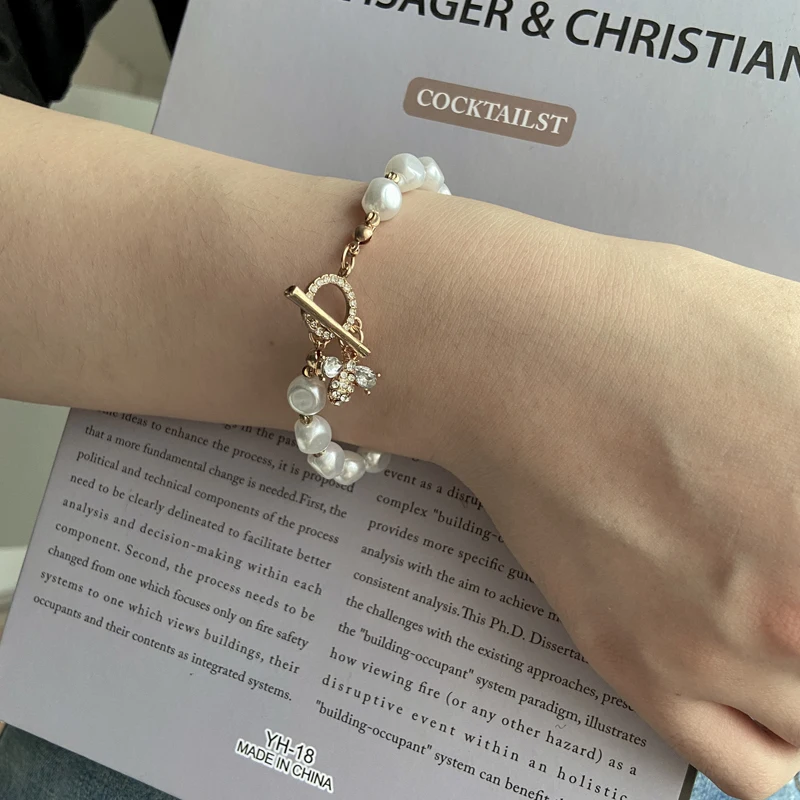 

Fashion Pearl Alloy Pendant Thick Chain Bracelet For Women Charm Imitation Pearl Heart Bracelet Bangle Party Jewelry