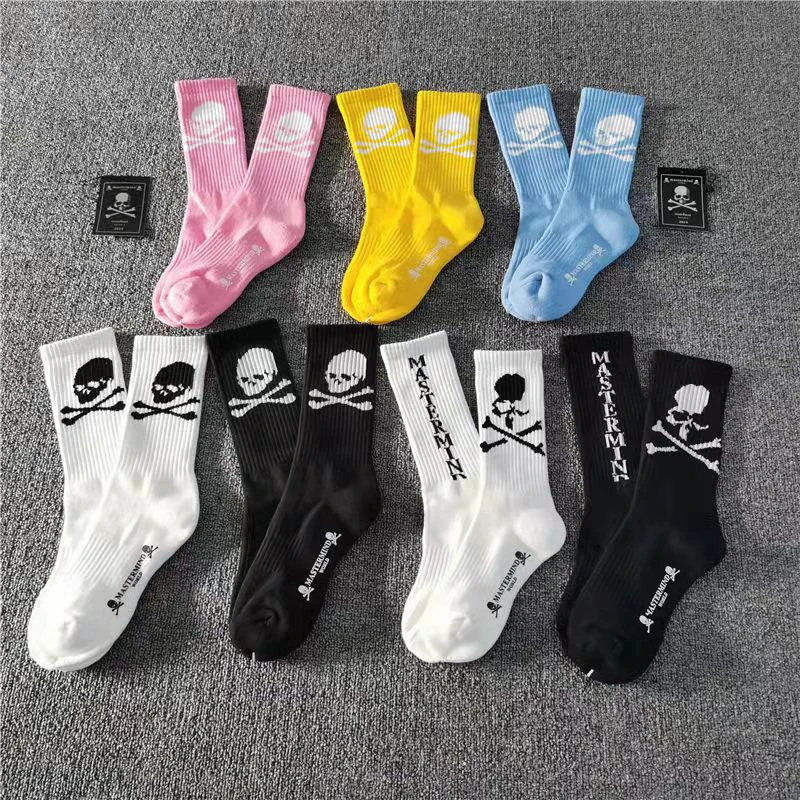 

Mastermind Socks Solid Cotton Black White Skulls Bone Socks Men Women Fours Seasons Sportsock High Quality Japan MMJ