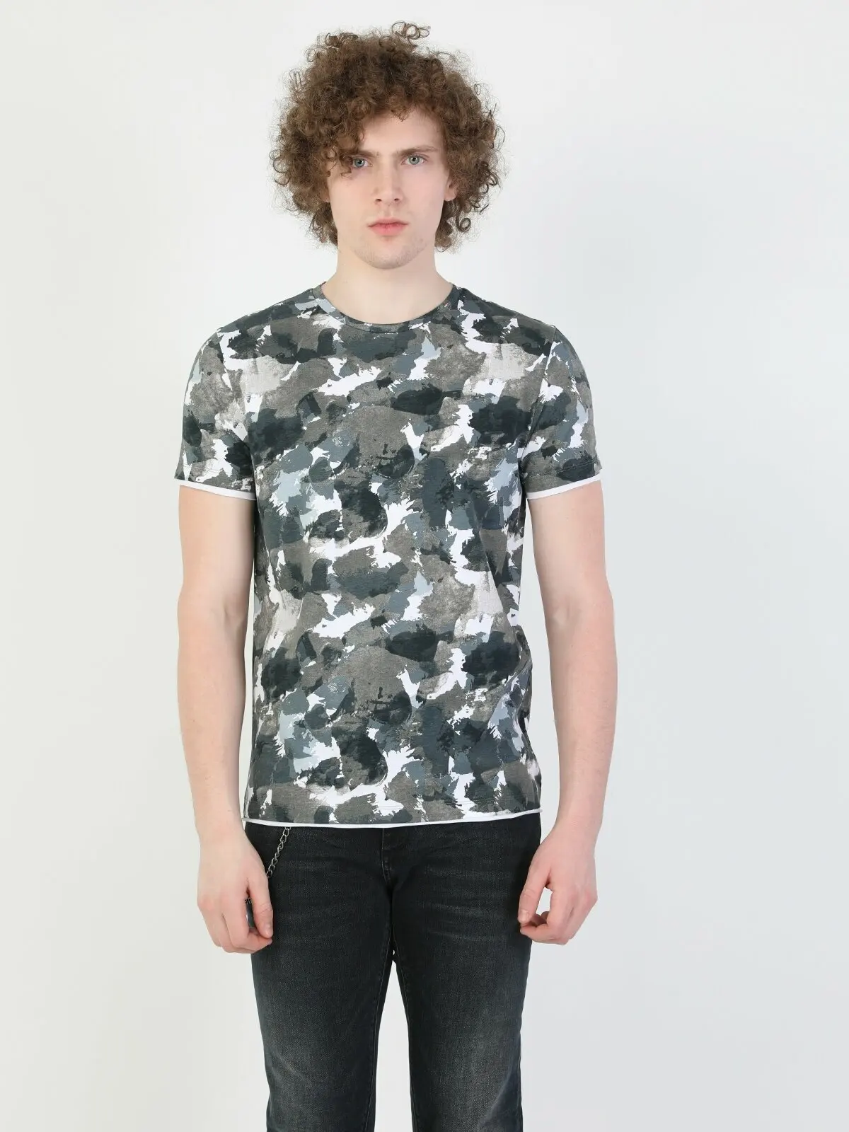

Colins Men Regular Fit Khak Short SleeveTshirt