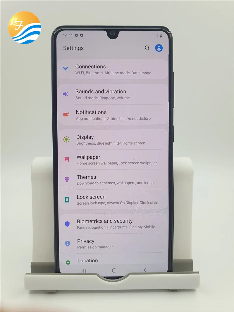 

Samsung Galaxy A41 A415F/DS 6.1'' Mobile Phone 4GB RAM 64GB ROM Smartphone Octa-core Android Unlocked Dual SIM Cellphone