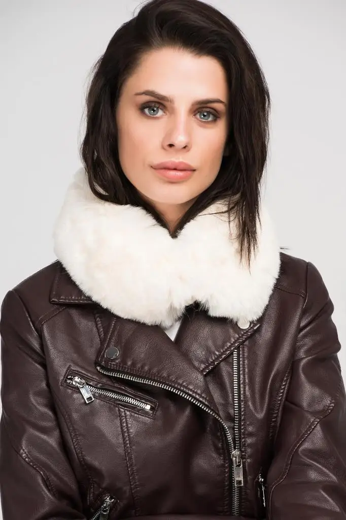 11234 необработанный белый меховой Магнитный воротник |