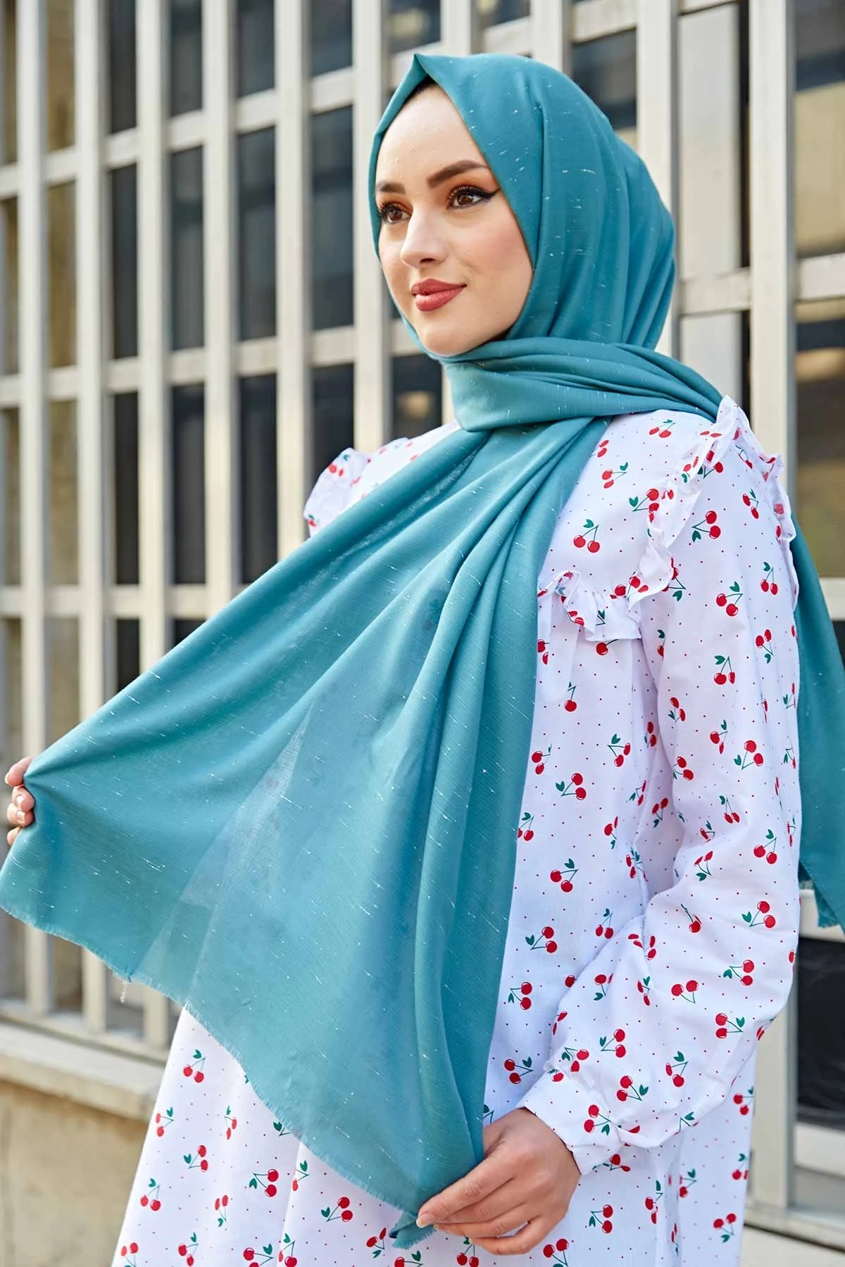 

Cotton Shawl Bandana Women Summer Square Small Bag Wrap Bohemian Retro Paisley Ladies Scarves Indian Muslim Islam