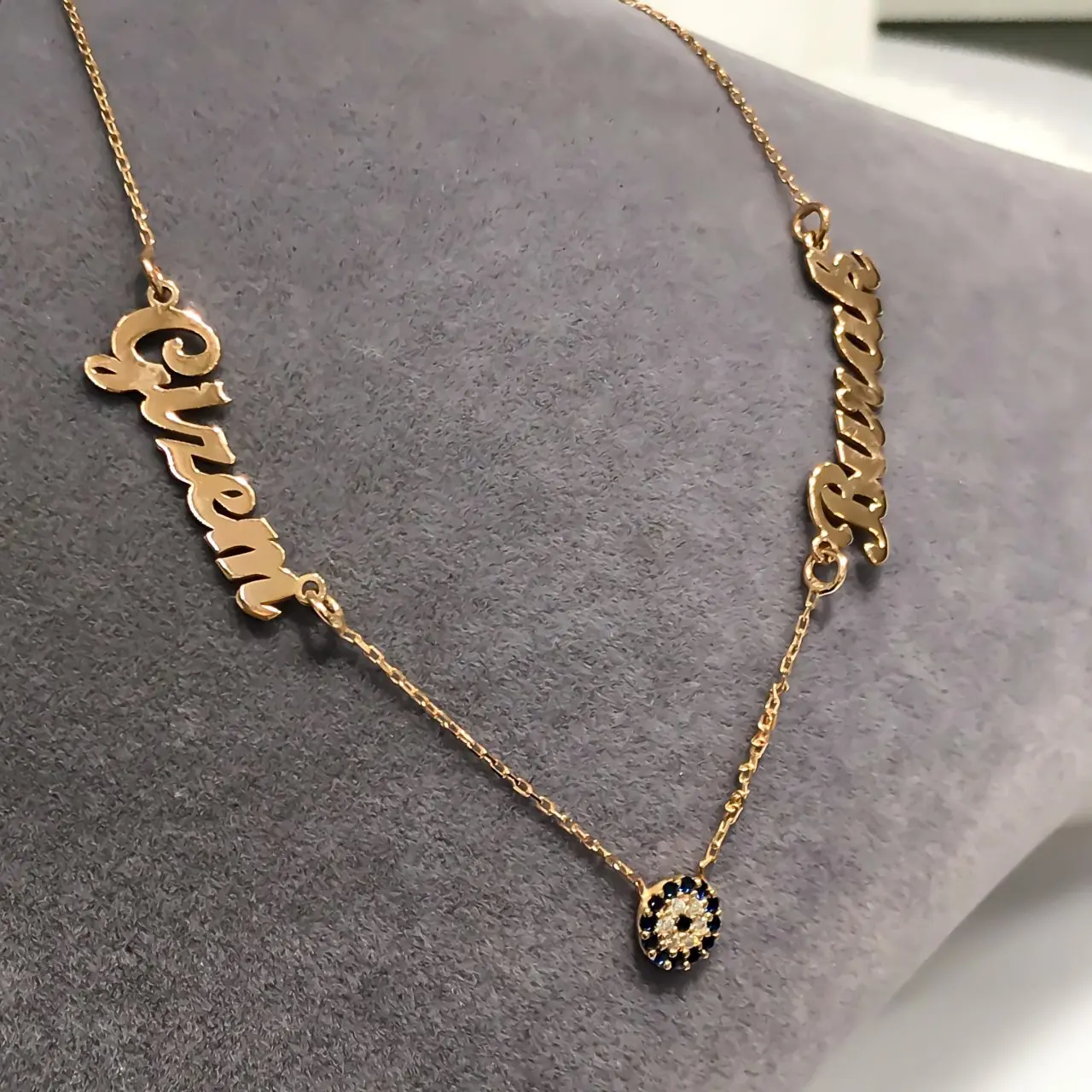 Маленькое серебряное ожерелье в подарок на день Святого Валентина| |