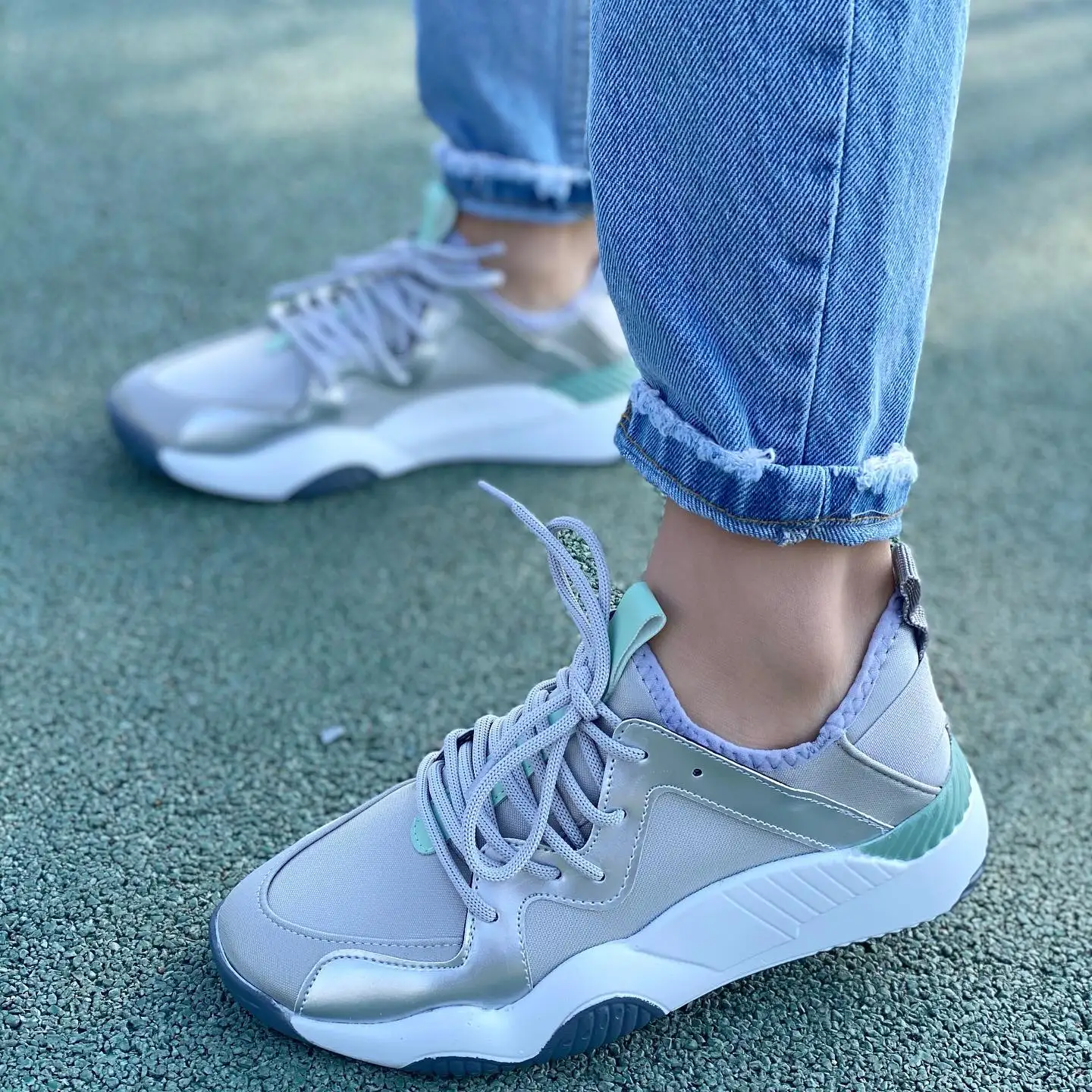 Женская обувь для прогулок спорта бега повседневная Летняя женская 2021 стильная