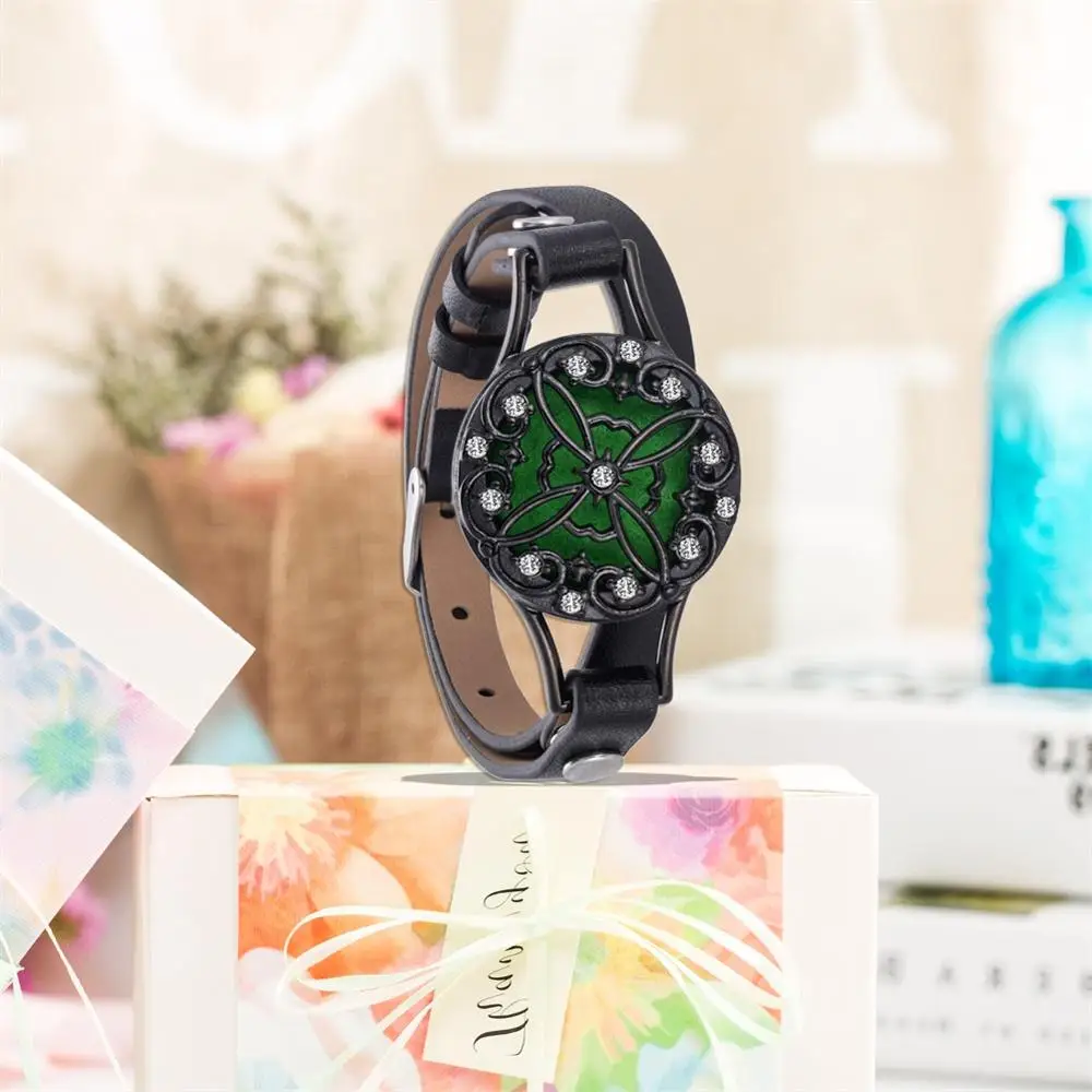 Белый K Нержавеющая сталь бриллиантовый трехмерный цветочный узор открывающийся