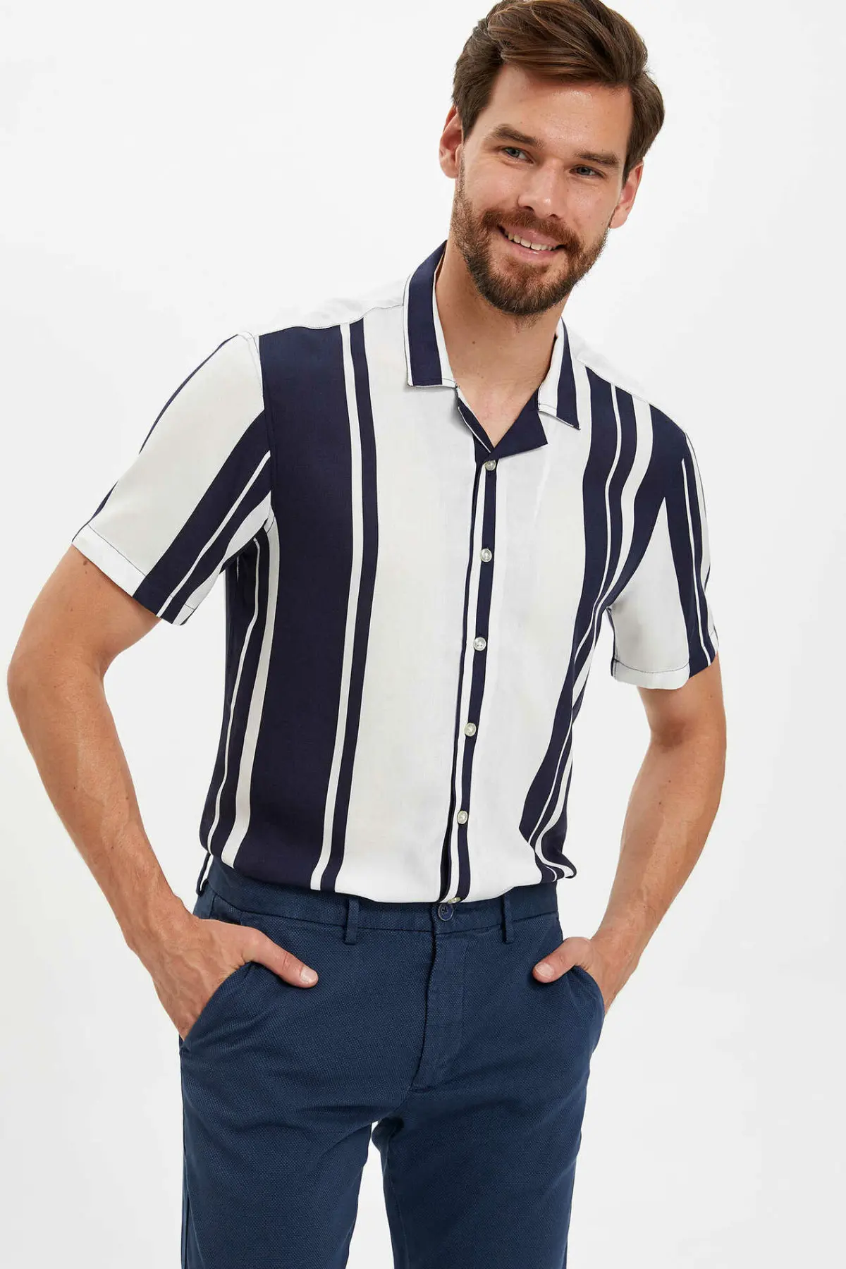 Дефакто модная мужская рубашка с коротким рукавом повседневная полосатая