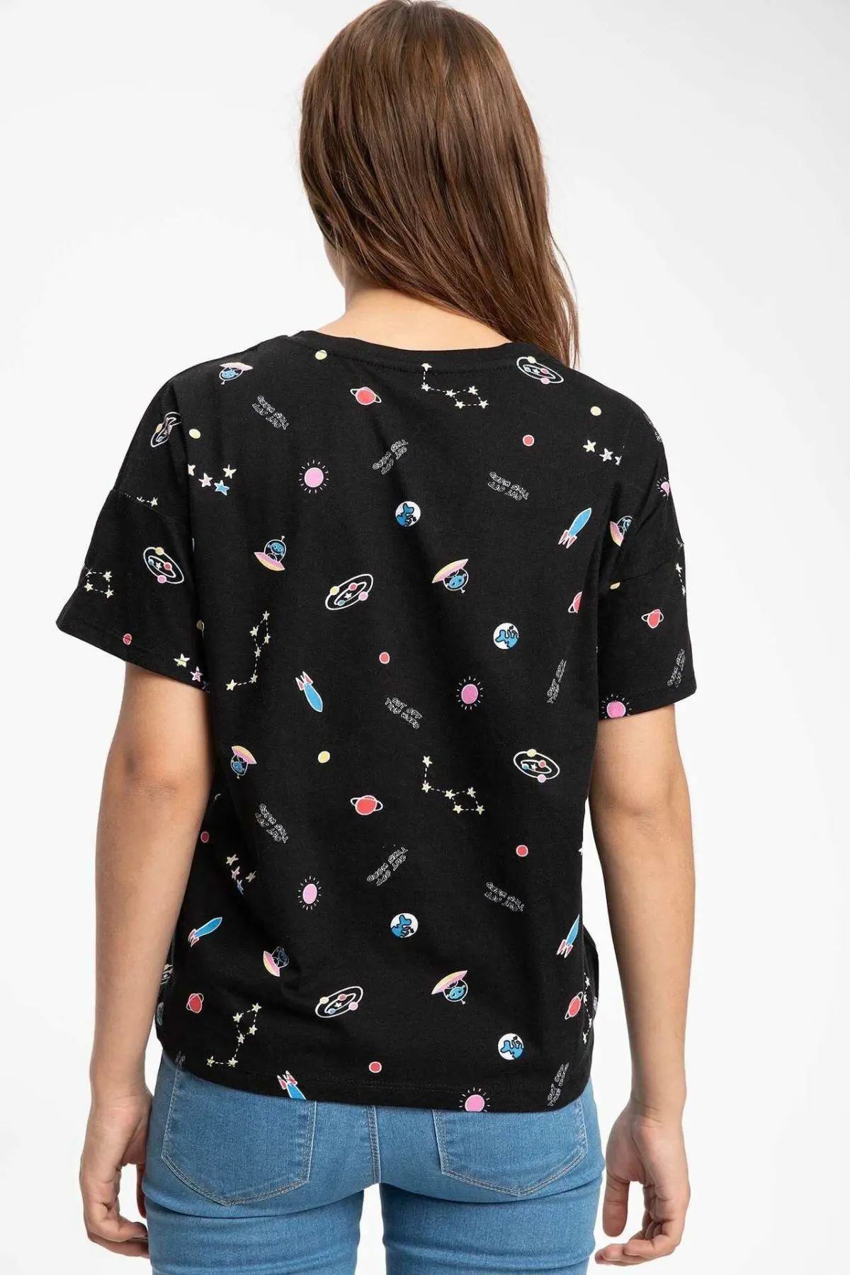 Дефакто Женская T-Shirt-K6042AZ19SP с коротким рукавом | одежда