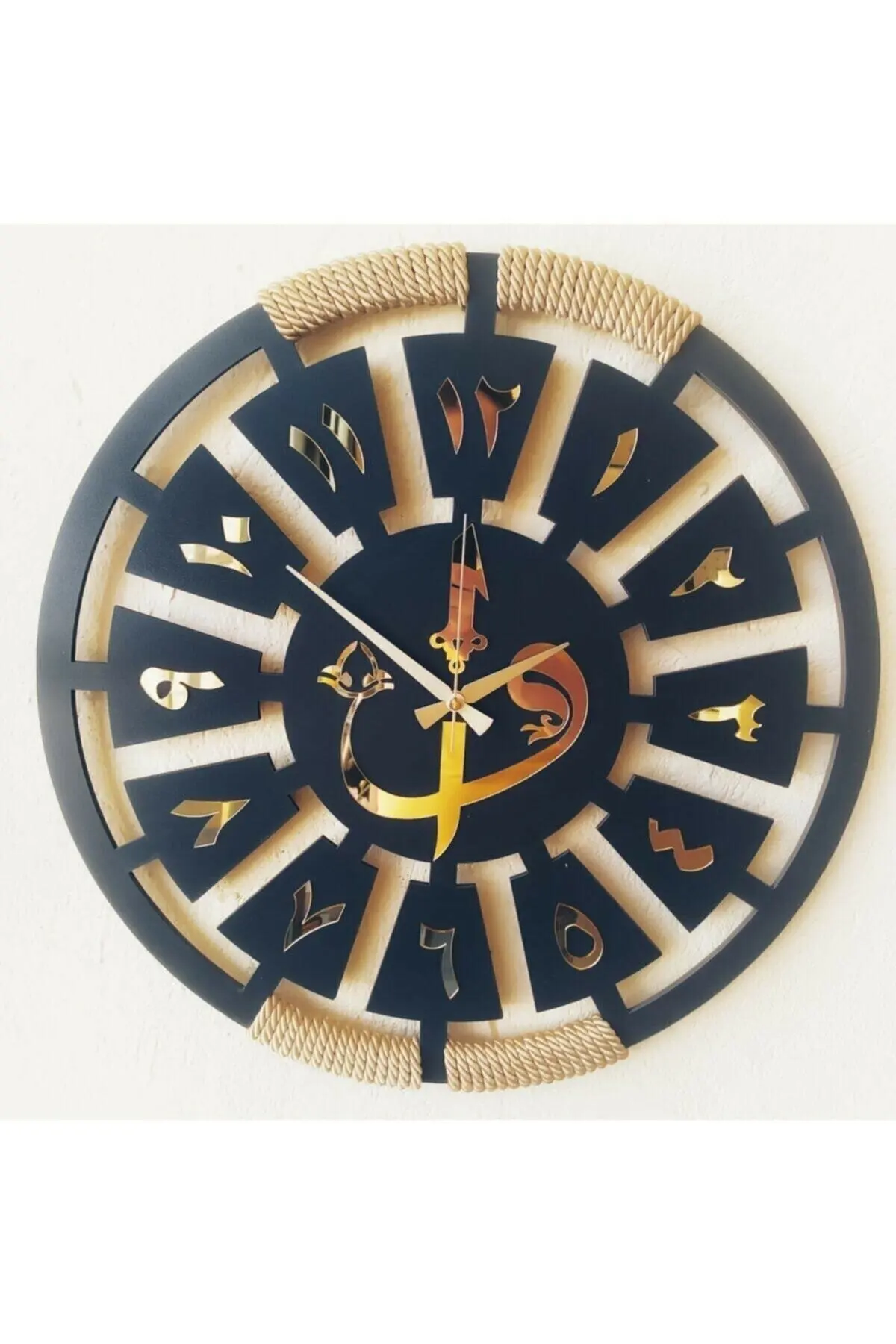 

2022 new DesignClipboard Wooden Wall Clock Number Sticker Decorative Arabic Numeral Wooden Wall Clock 40 cm Wall Clock Decoratio