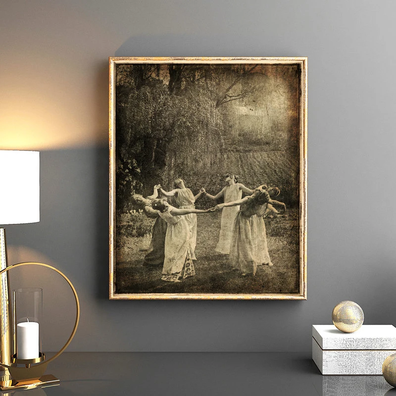 Ритуальные круглые танцевальные фото ВИНТАЖНЫЙ ПЛАКАТ танцующая луна девушки