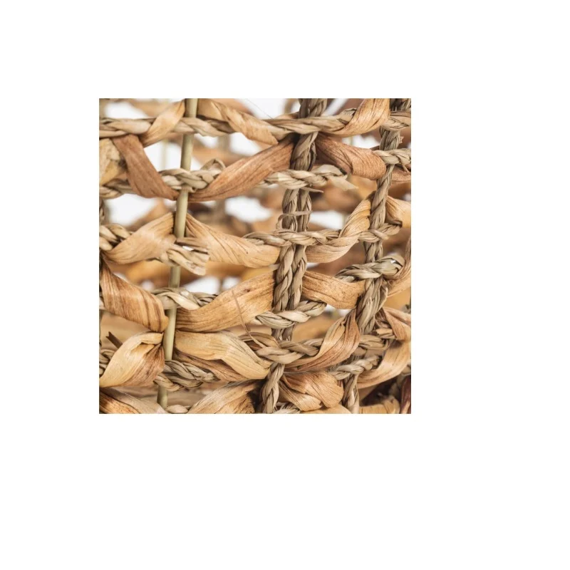 

These Oval Braided Wicker Baskets For Your Kitchens That Will Help You Organize Your Tables And Living Spaces