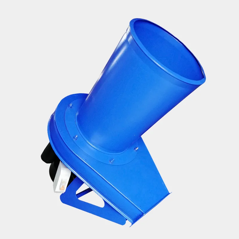 Травяной измельчитель сена и соломы "Ur" 2 кВт 220 В включен.