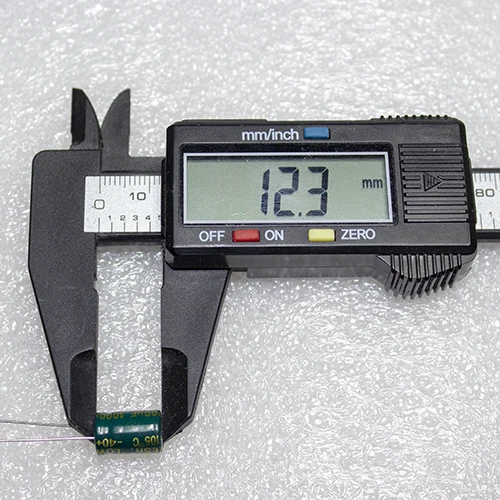 1000 мкФ*10 В электролитический конденсатор 1000uF/10V ±20% LowESR 40+105°C 8*12мм производство