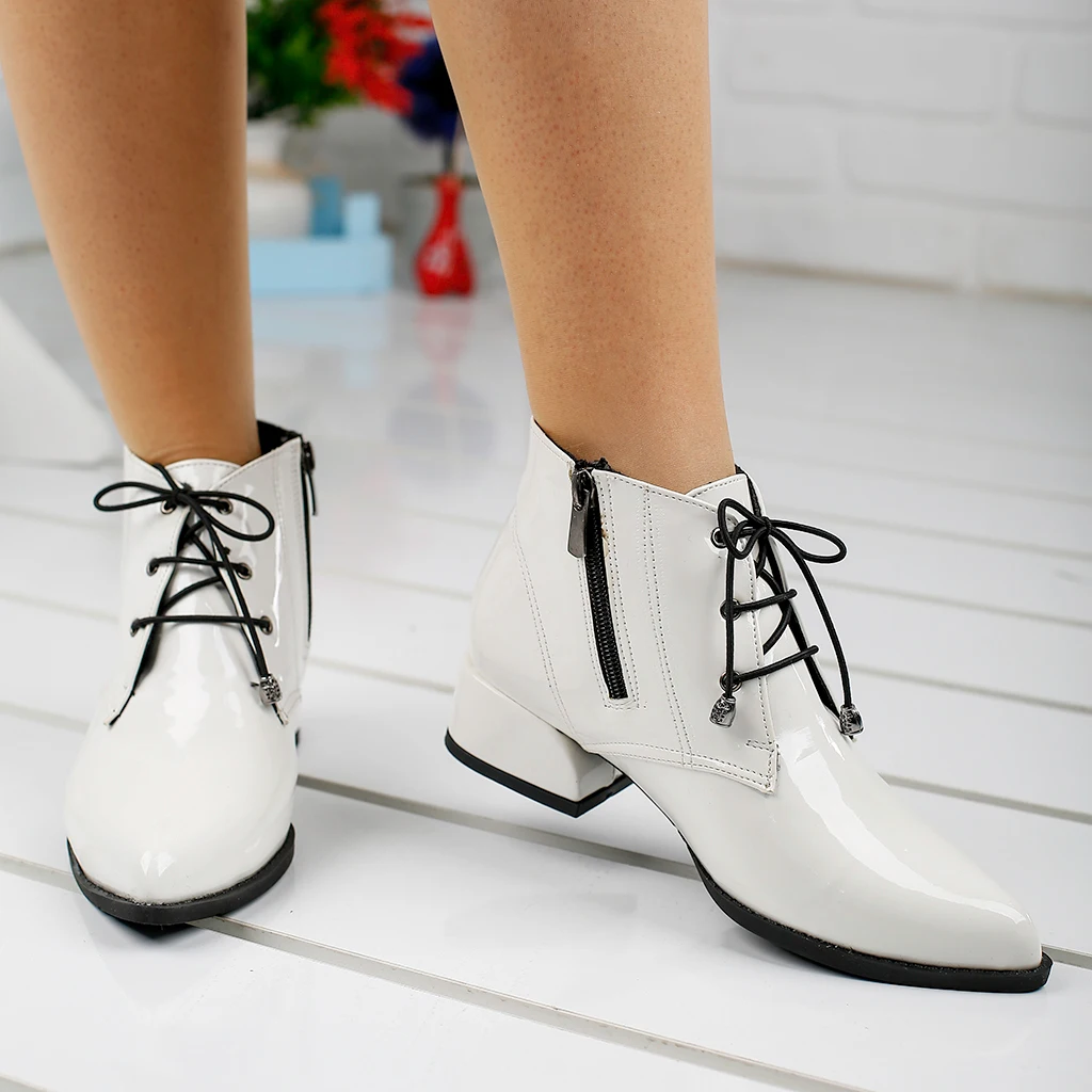

Ayakland 631-03 Daily 3 Cm Heel Women 'S Japanned Leather Boat Shoes