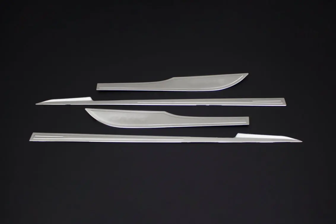 

Honda Civic FC5 Chrome Side Door Streamer 4 Pr. 2016