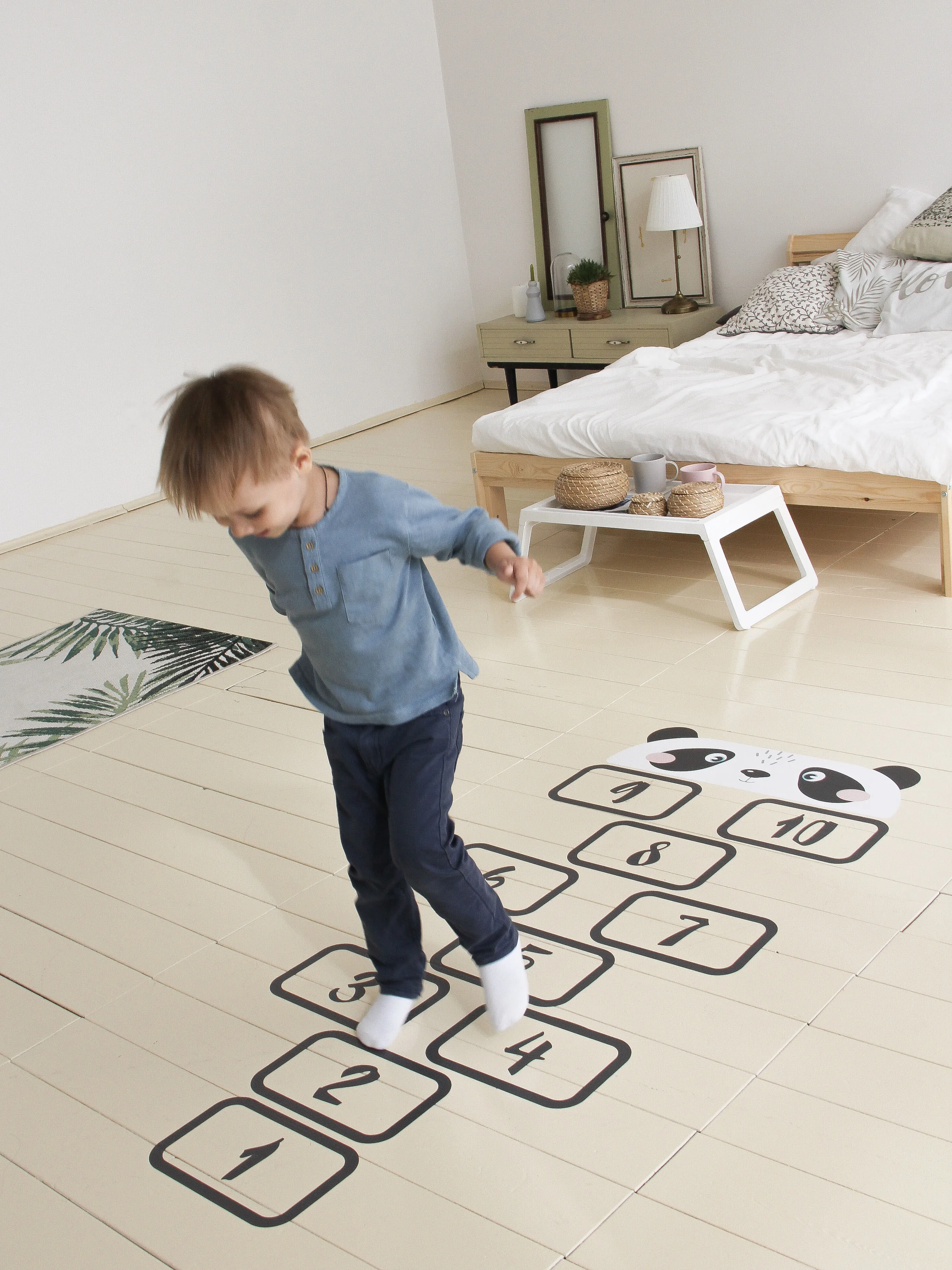 Наклейка интерьерная на пол классики DineTrin. Развивающая игра для детей от | Дом и