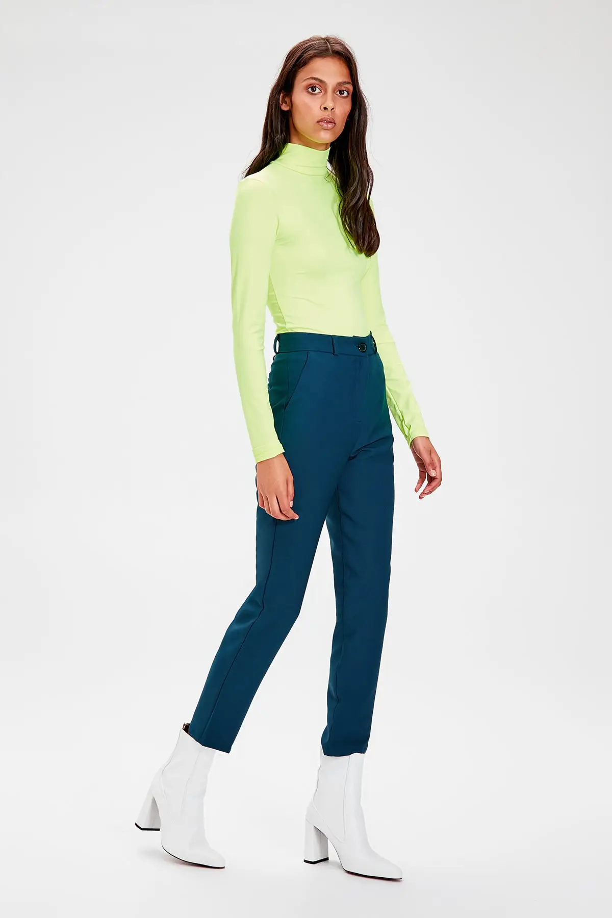 Trendyol изумрудно-зеленые базовые брюки TWOSS19ST0038