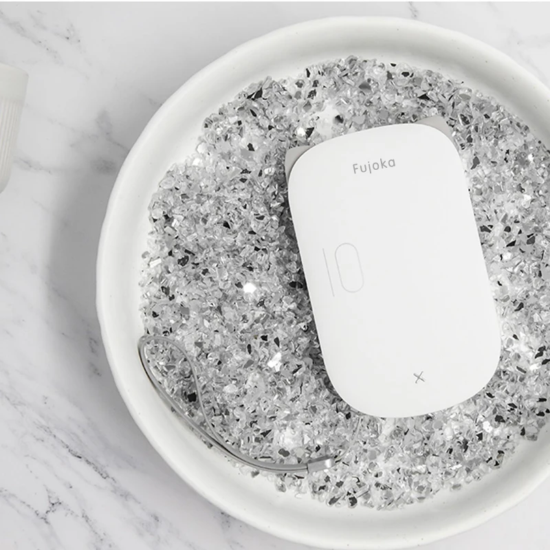 

Fujoka Power bank ultra-thin and large capacity 10000 mAh