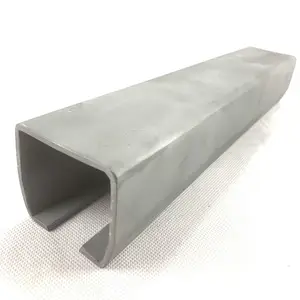 Направляющий рельс (5 метров) для KIT3. Балка для откатных ворот КАВ. Размер 60x70x3,5мм.