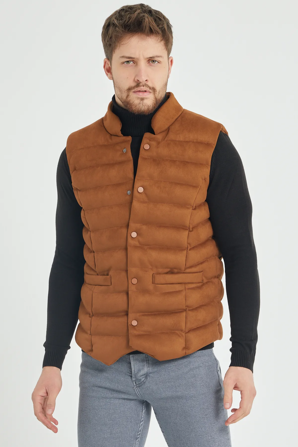Жилет мужской мягкий замшевый без рукавов на осень/зиму