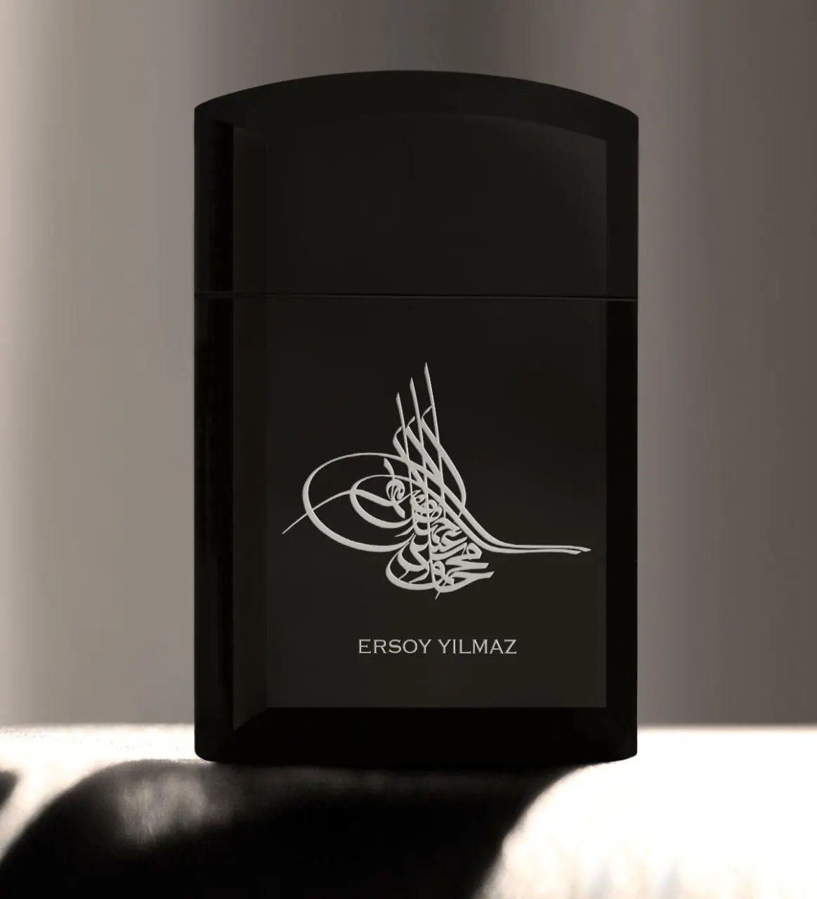 

Personalized Ottoman Monogram Black Metal Cigarette Lighter-2