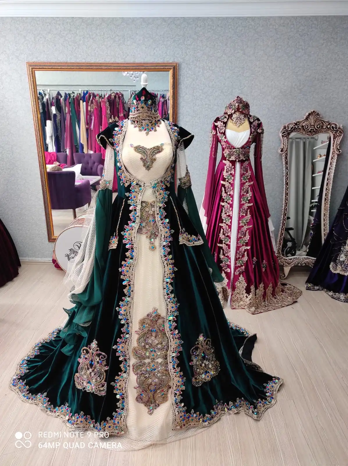 Кафтан хны Hurrem модель SML701Green | Свадьбы и торжества