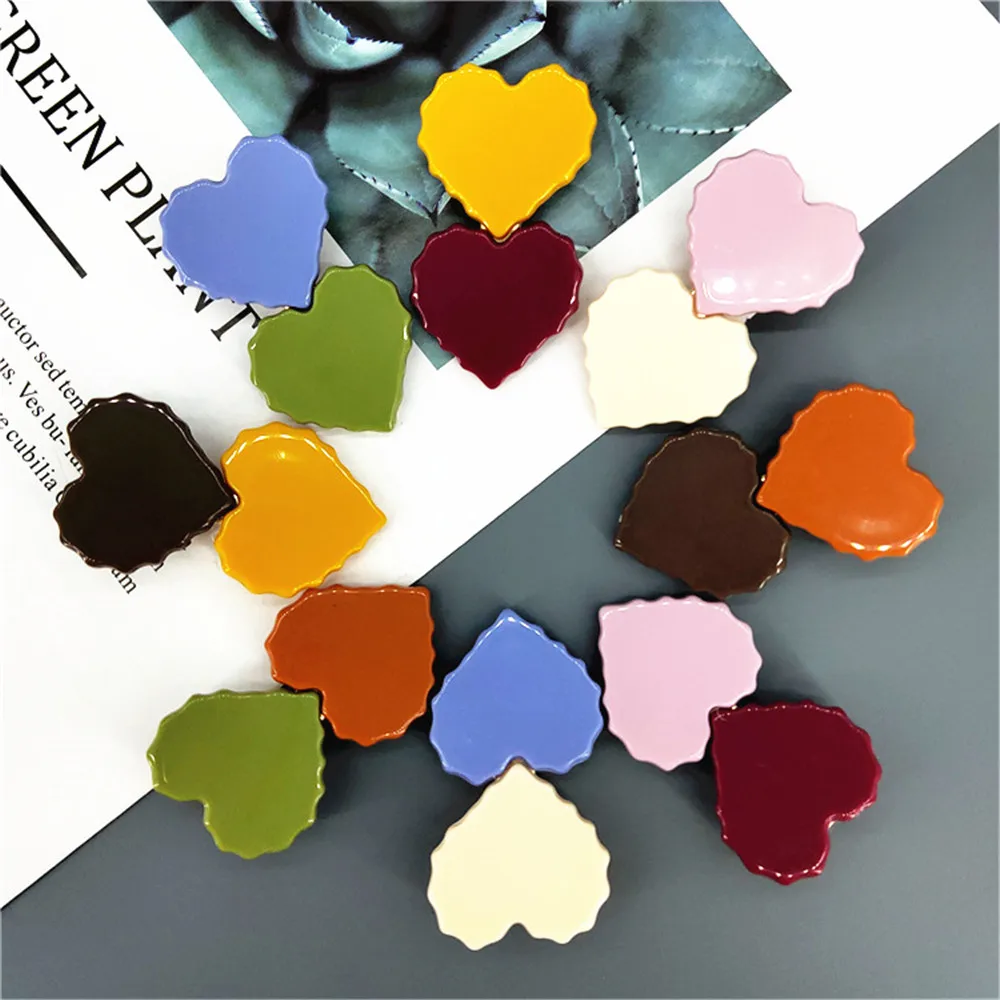 

Модные акриловые заколки для волос, 1 шт., конфетные цвета, в форме сердца, женские заколки, аксессуары для волос, Стайлинг волос