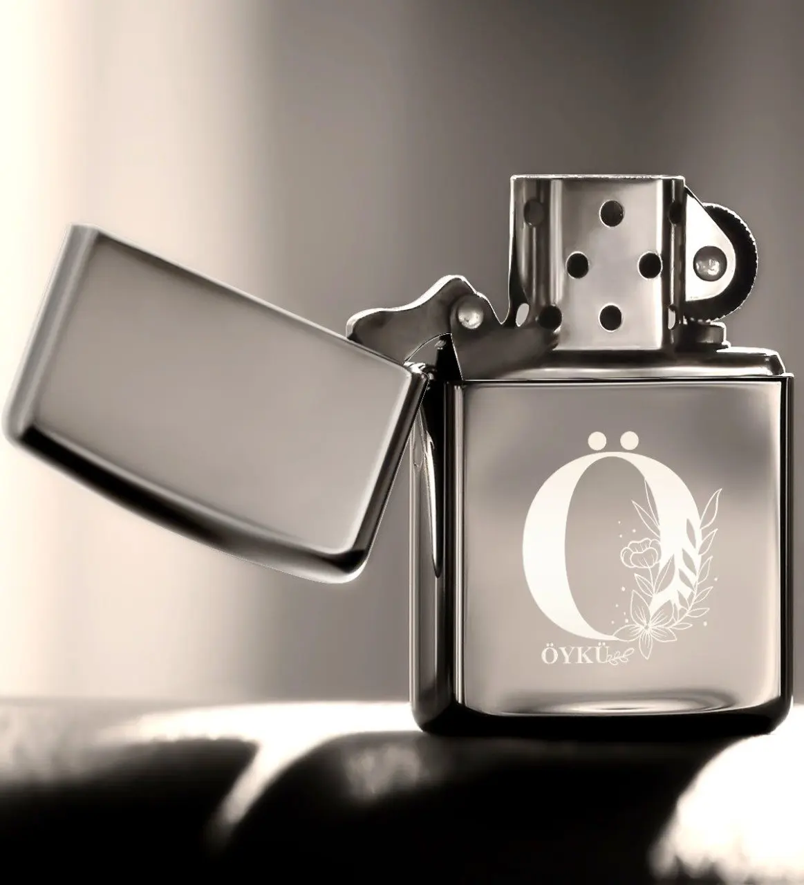 

Personalized HE Letter Gasoline Silver Gray Metal Lighter (Model 1)
