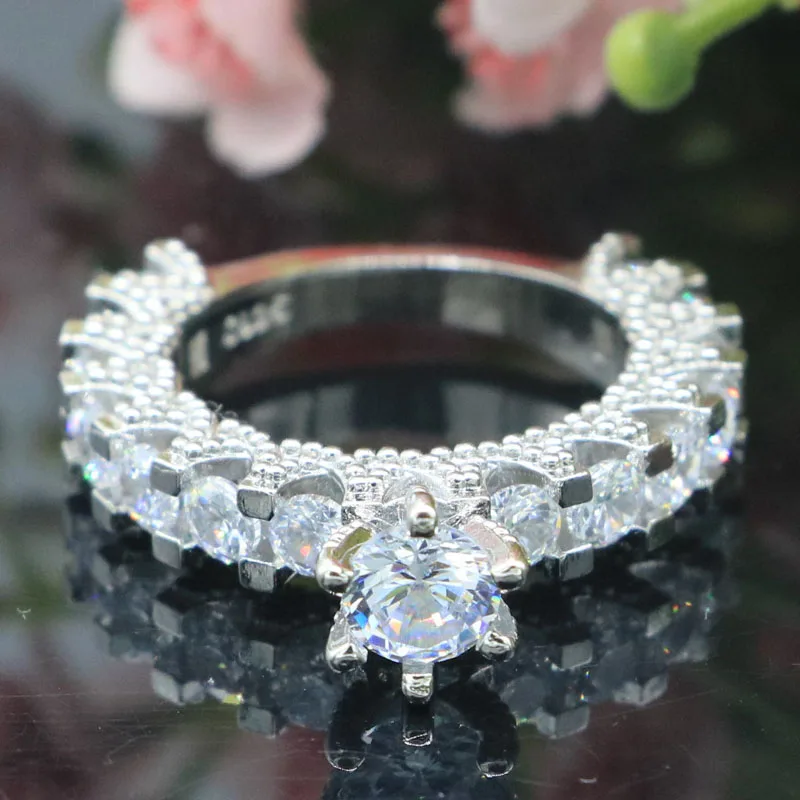 Женское серебряное кольцо с сапфиром 22x8 мм | Украшения и аксессуары