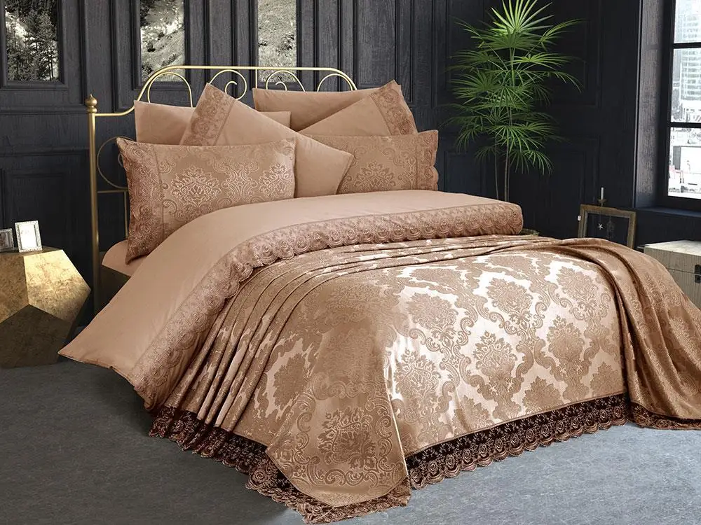 

YOUR WONDERFUL COVER YOUR WONDERFUL COVER NFrench Lace Kure Bedspread Cappucino.