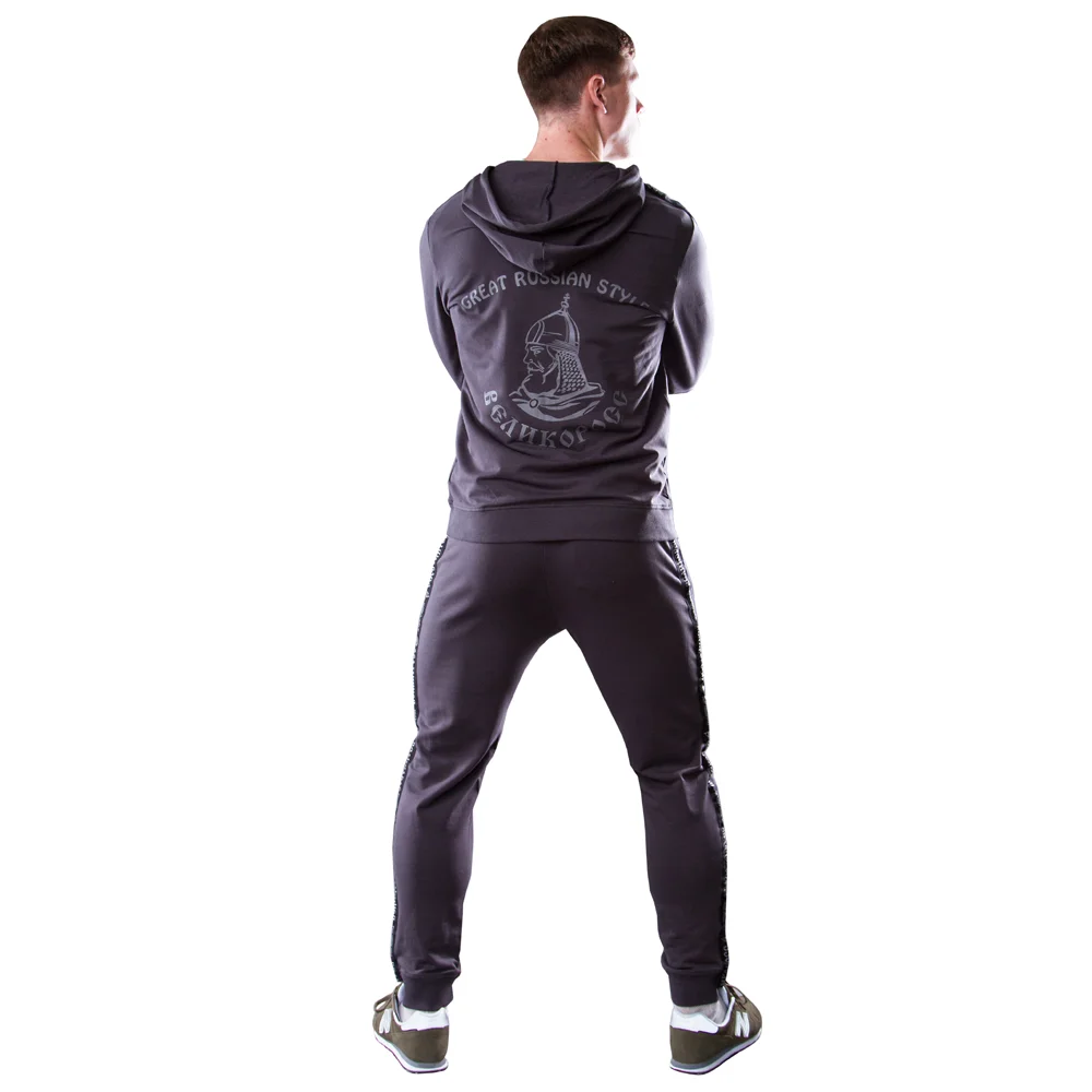 Спортивный костюм Великоросс цвета графит жаккардовые лампасы и брендовые