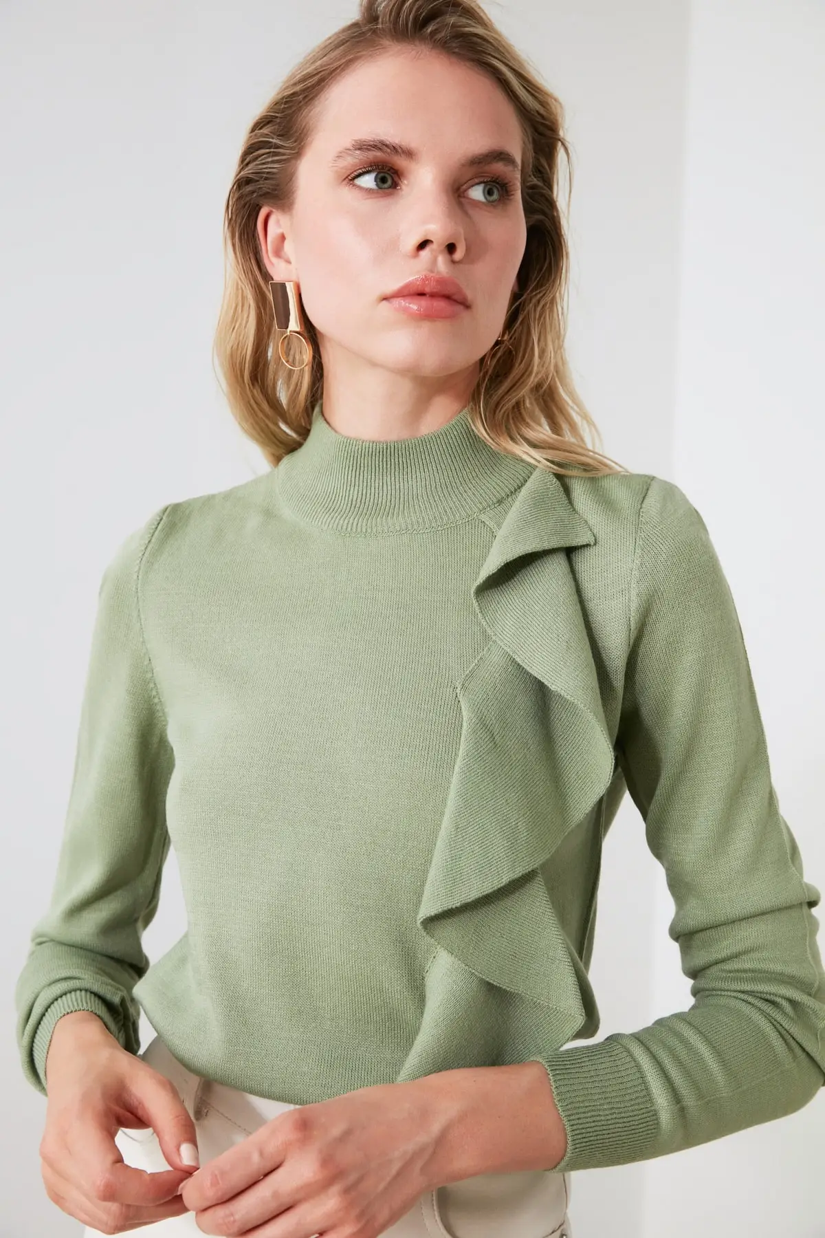 

Trendyol WOMEN-Lilac Flounces Knitwear Sweater TWOAW20DU0017