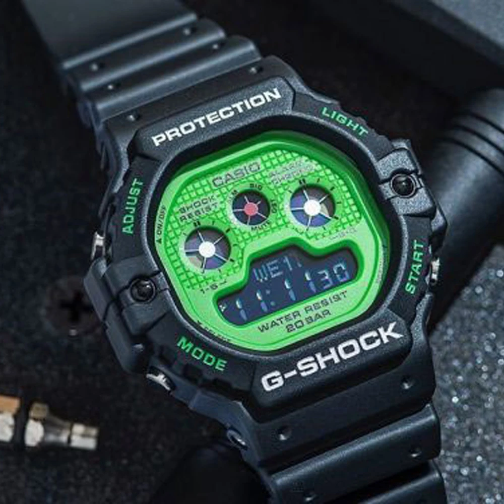 Наручные часы Casio DW-5900RS-1ER мужские цифровые |