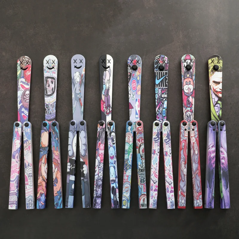 Нож-бабочка из поликарбоната для тренировок на открытом воздухе балисонг