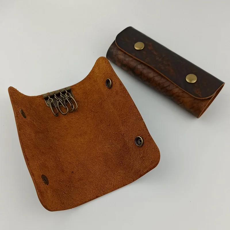 Ключница для разного типа больших ключей (до 12 см) из натуральной кожи ручной