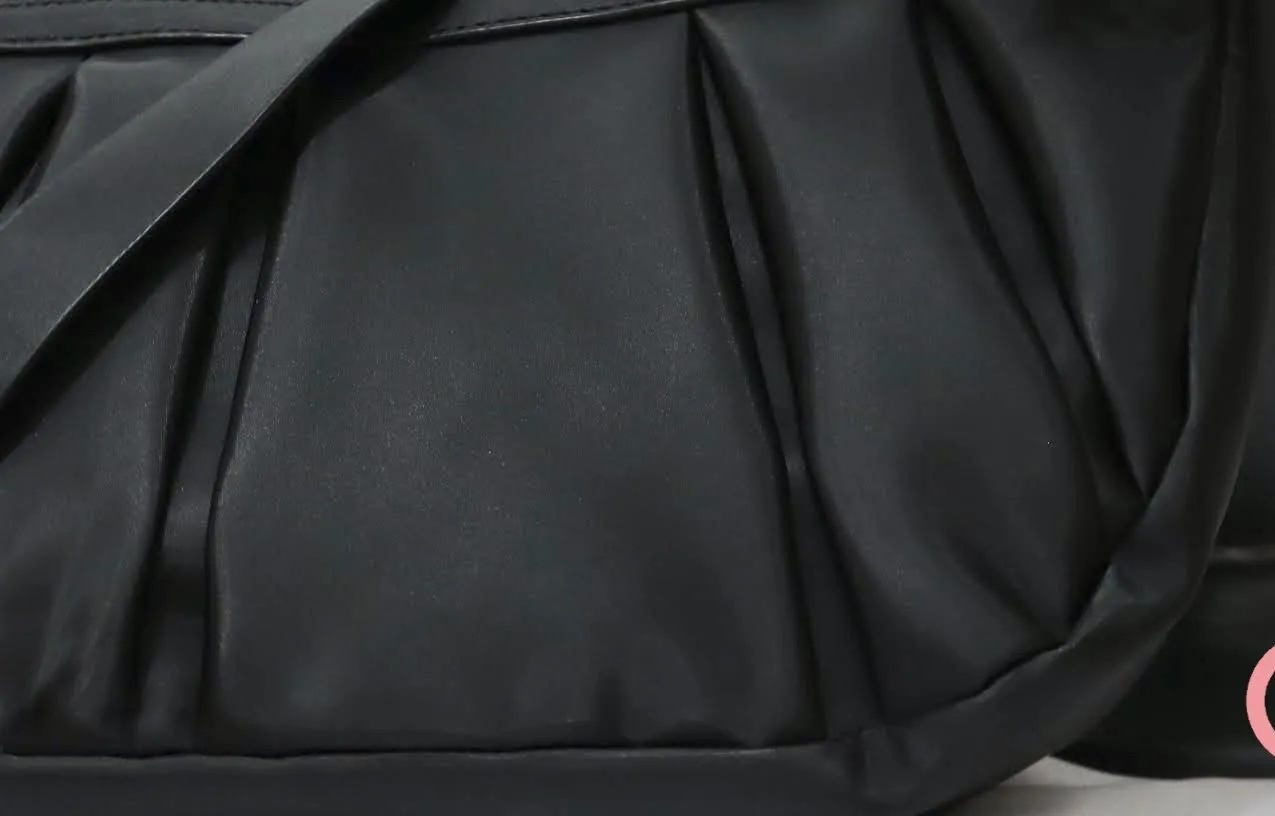 

Black Women's Hand And Shoulder Bag 2021