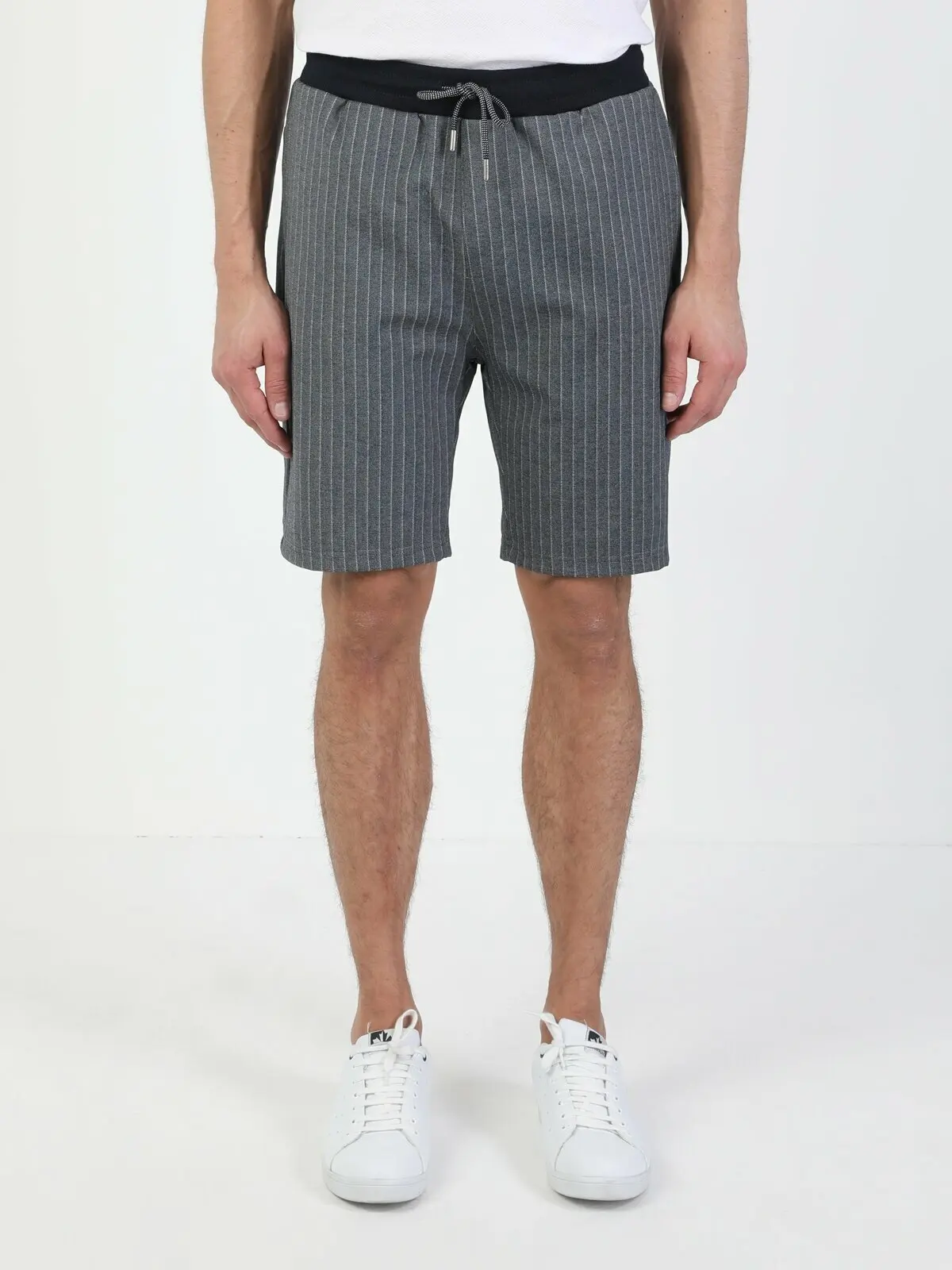 

Colins Men Regular Fit Navy Short