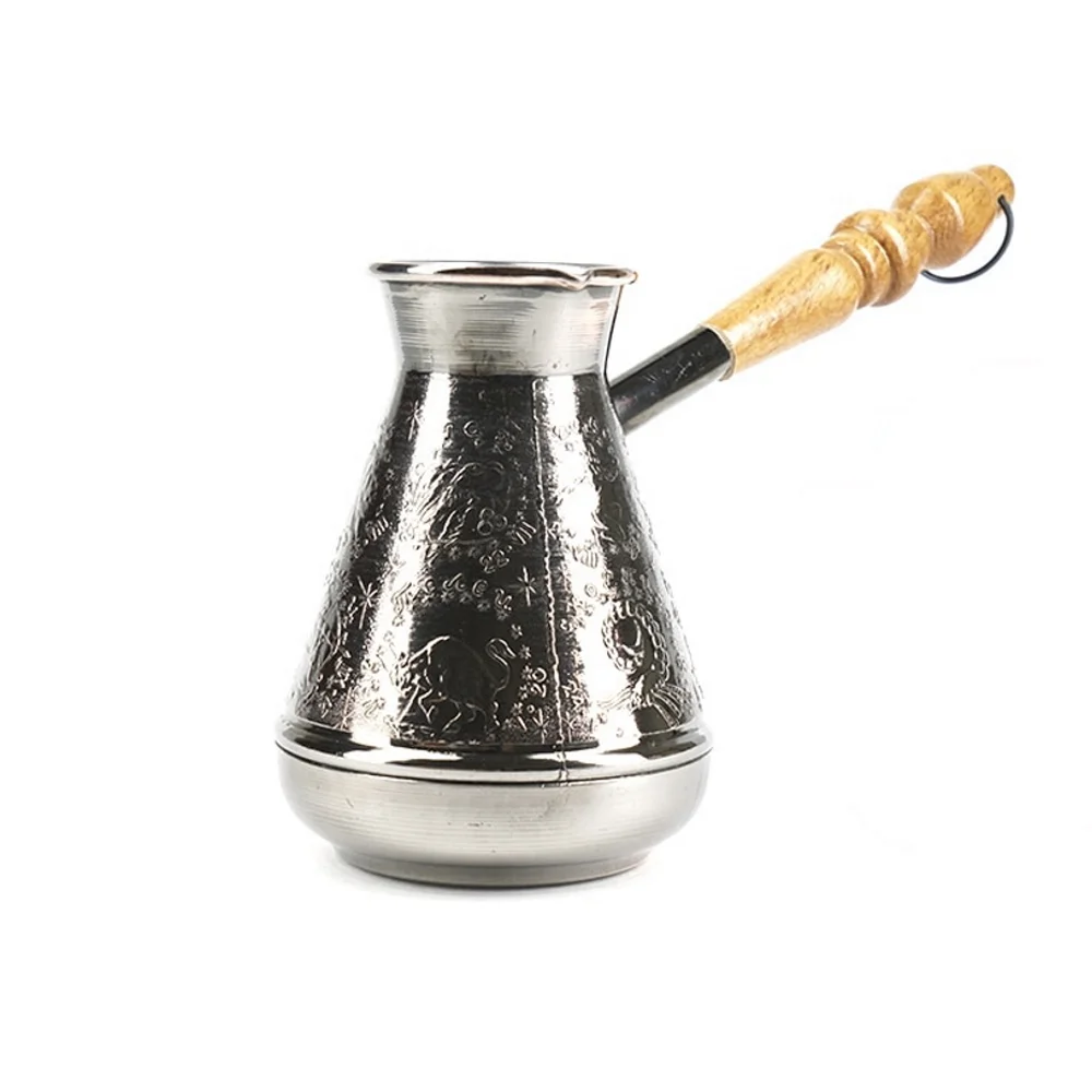 Турецкий медный стакан с деревянной резной ручкой и двухслойным покрытием из олова. Посуда на 380 мл для бытовых нужд, набор для домашнего ужина на кухонном столе.