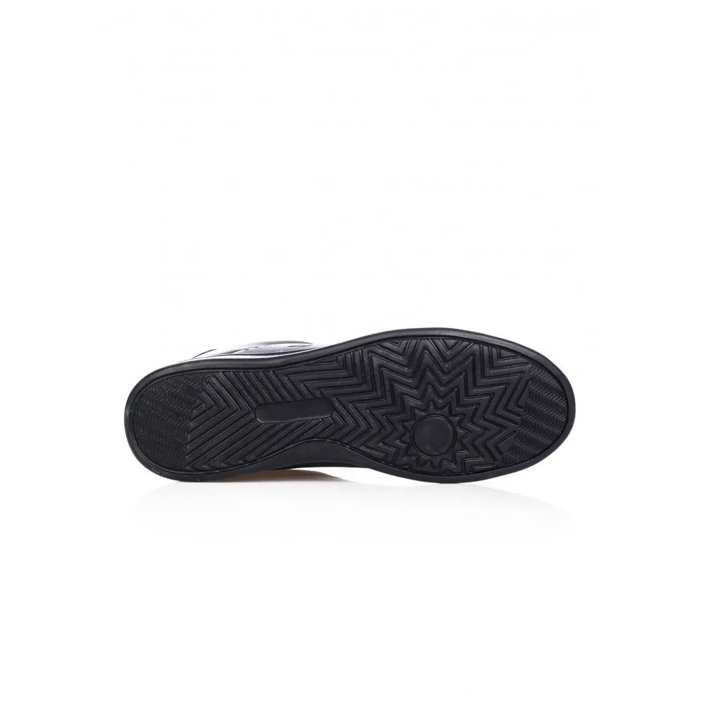 

Black Color PU Leather New Season 2021 Standard Mold Comfortable Lace-Up Man Casual Sports Shoes Sneakers