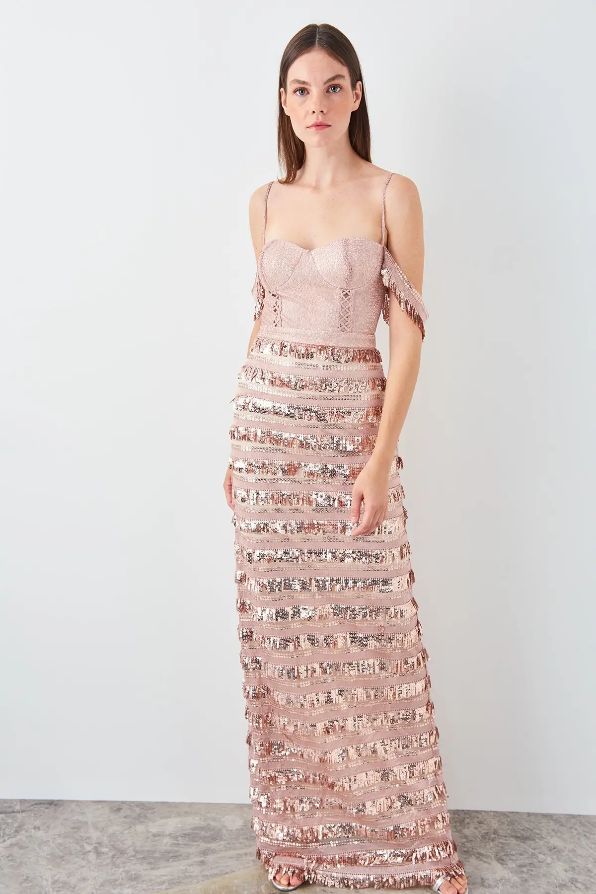 Trendyol блесток кисточкой деталь вечернее платье TPRSS19AE0115|Вечерние платья| |