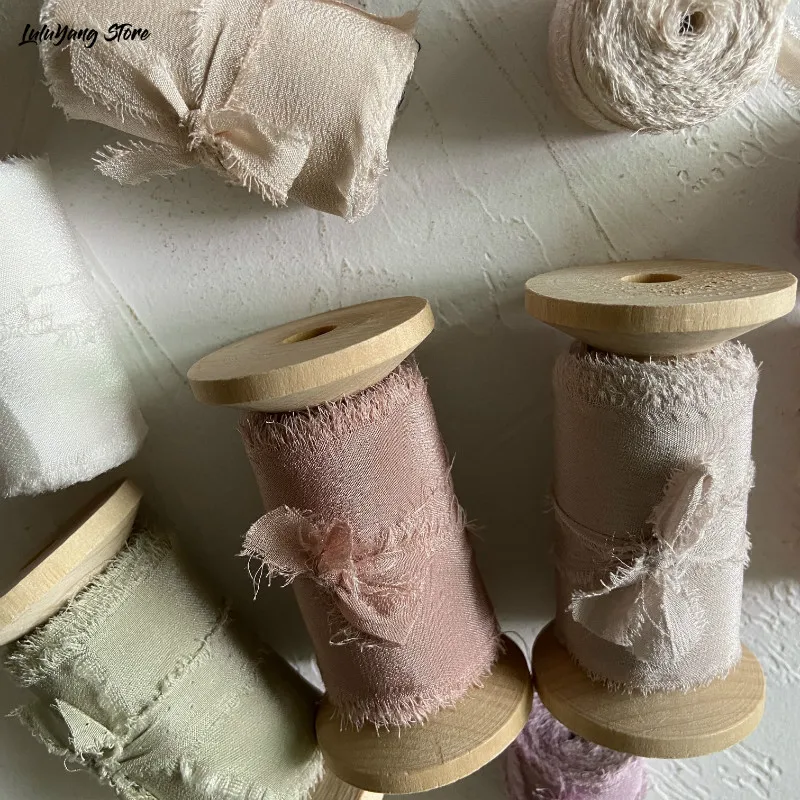 Свадебная шелковая лента с потертыми краями на бамбуковой катушке заказ широкая