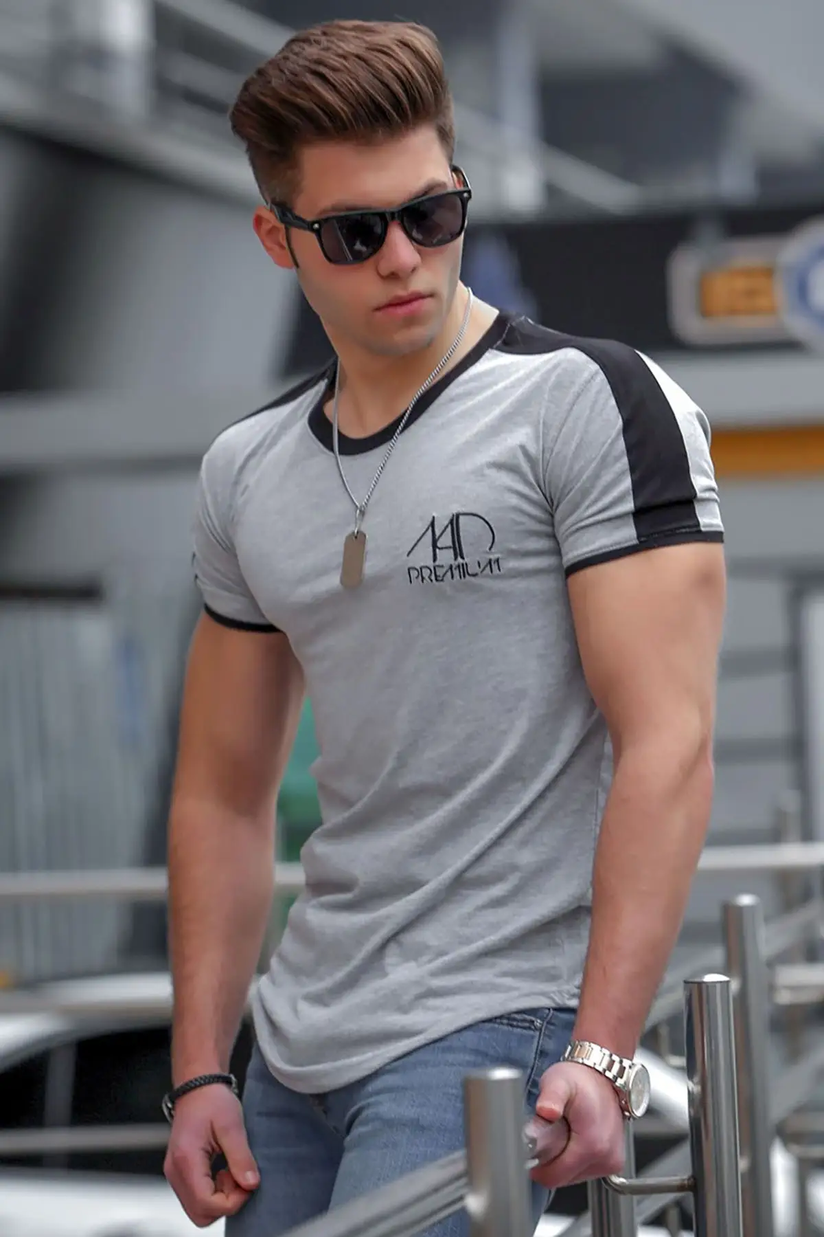 

Men's Printed T-Shirt