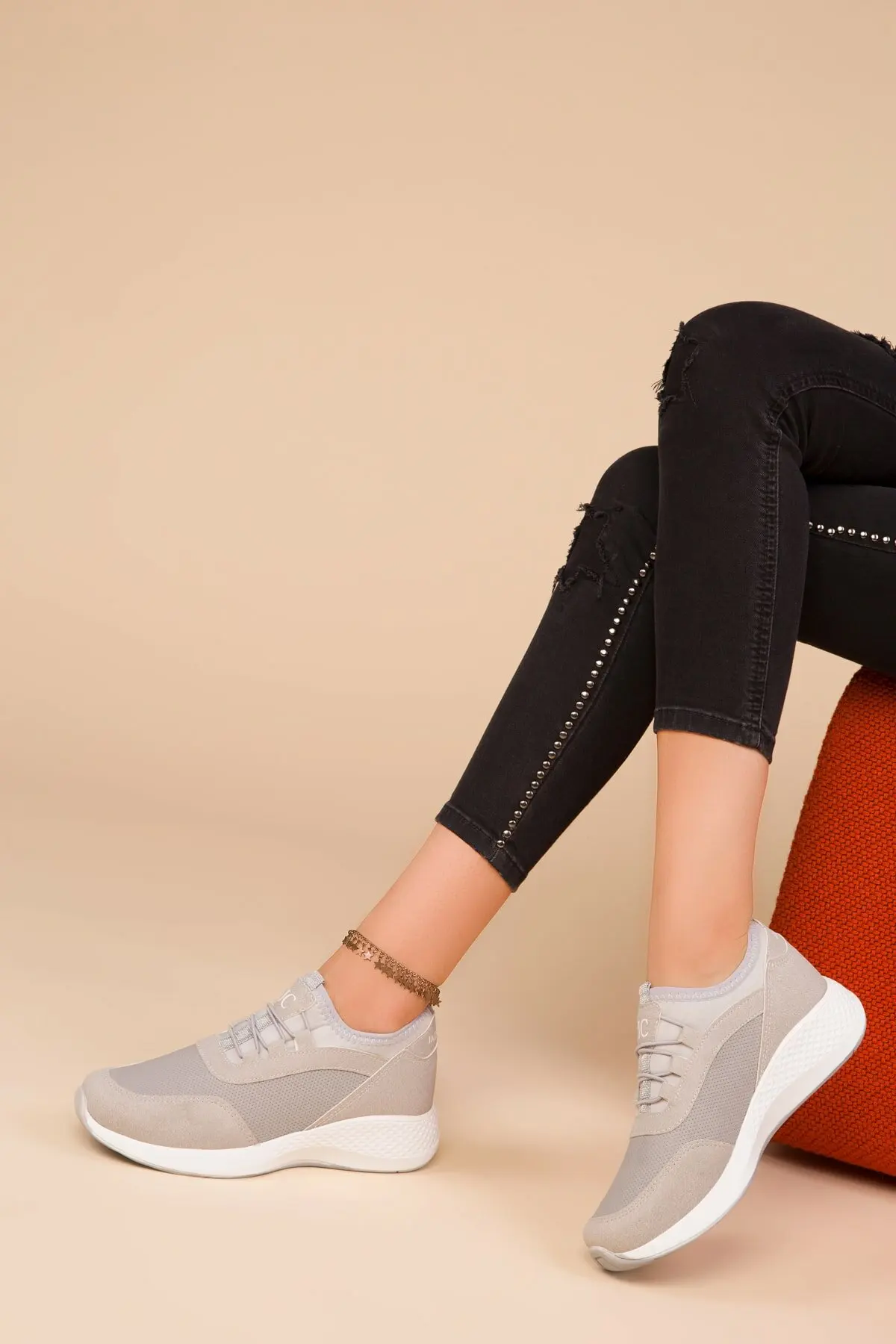 

Women Casual Shoes Fashion Breathable Walking Mesh Flat Shoes Woman White Sneakers Women 2021 Tenis Feminino Female Shoes