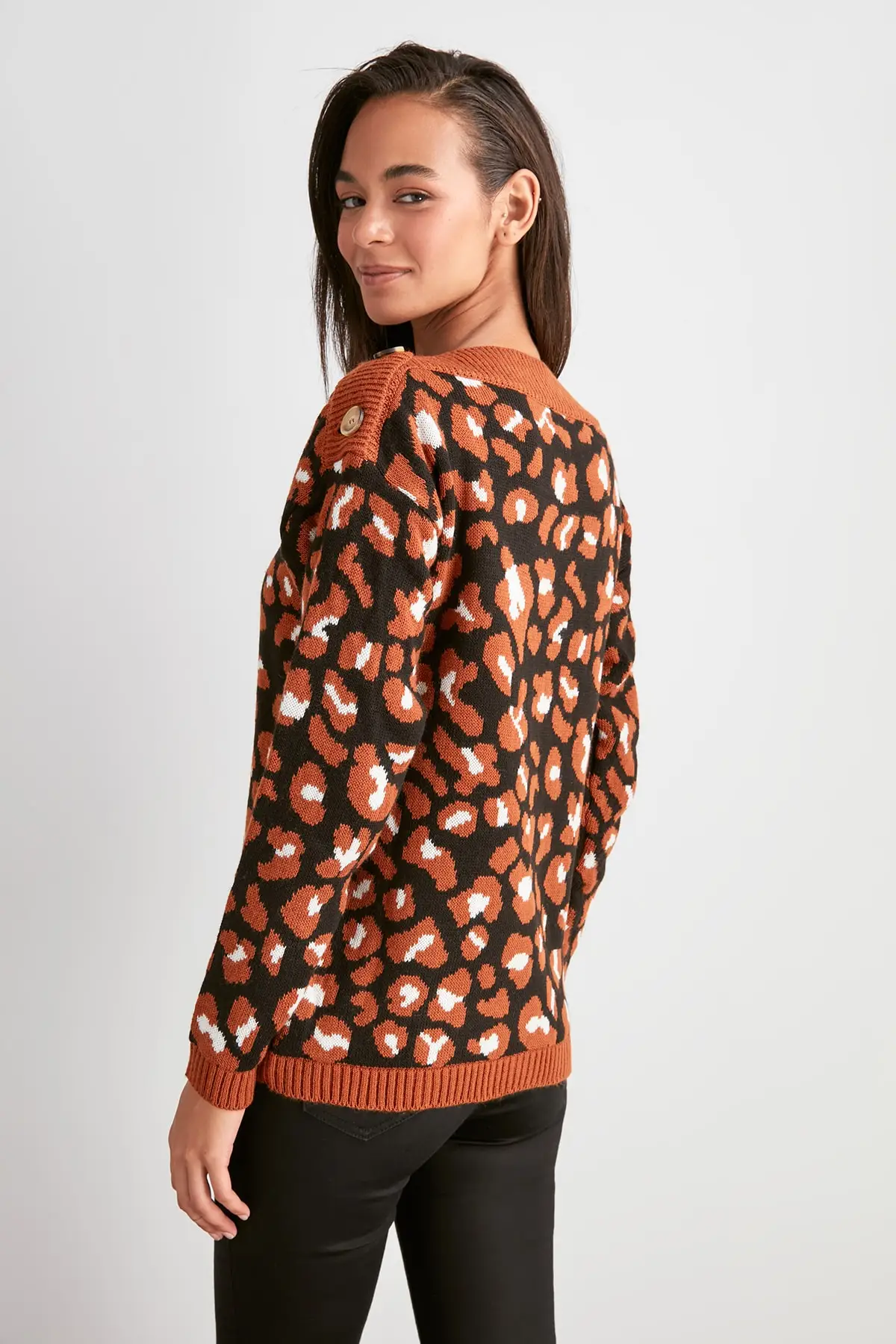 Trendyol Patterned Knitwear Sweater TWOAW20KZ1332 |