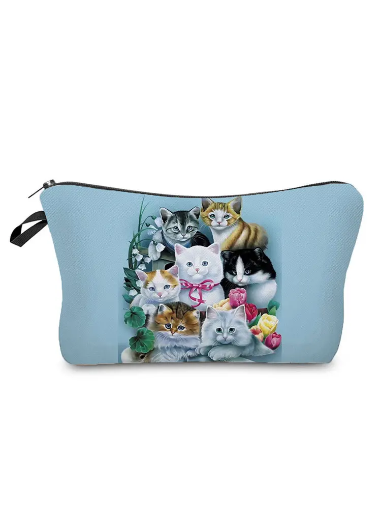 

Cute Cat Family Printed Makeup Bag Lovely Student Pencil Case Custom Pattern Waterproof Refreshing Multifunction Phone Bag