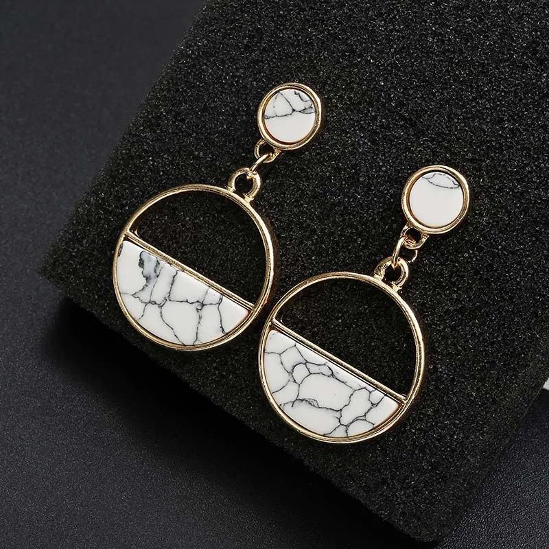 

Bohemian Vintage Geometric Marble Earrings for Women Handmade Black and White Stud Earrings Fashion Jewelry