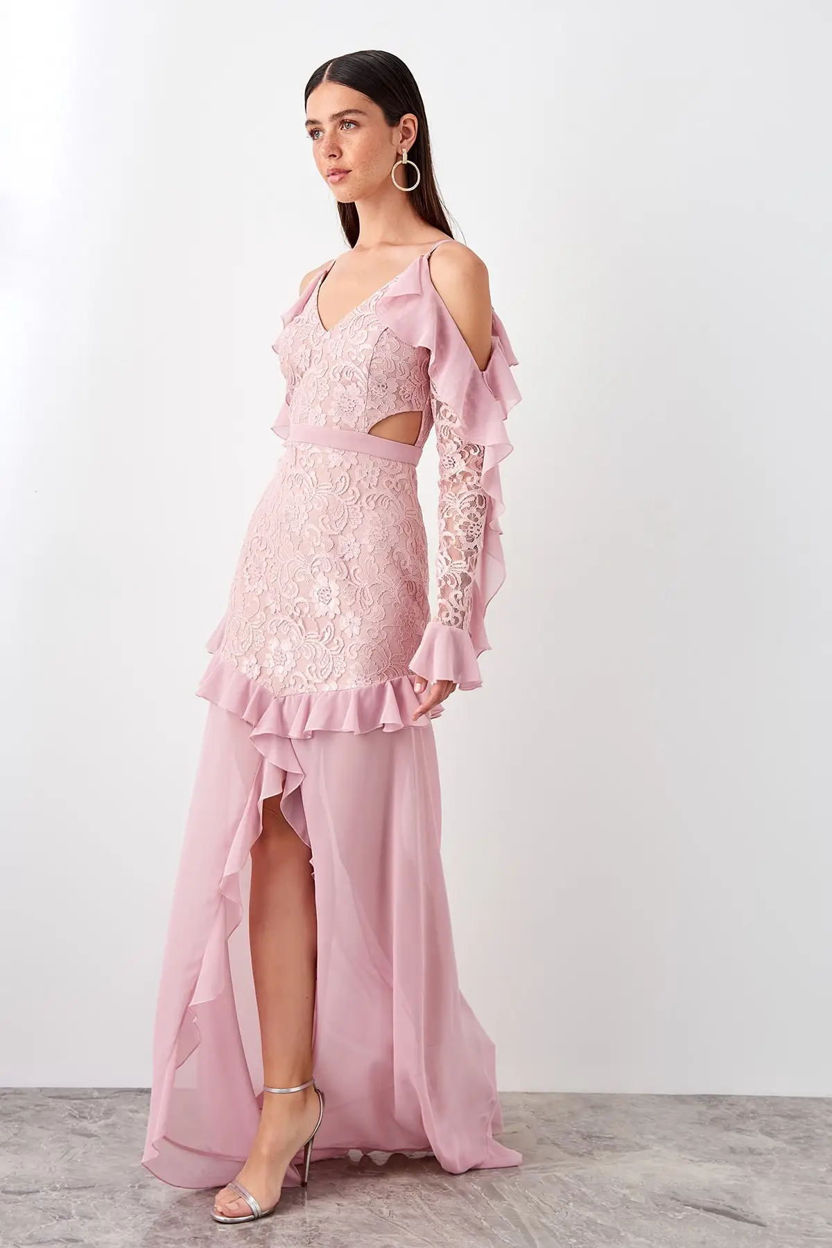 Trendyol маховик детальное вечернее платье TPRSS19AE0077