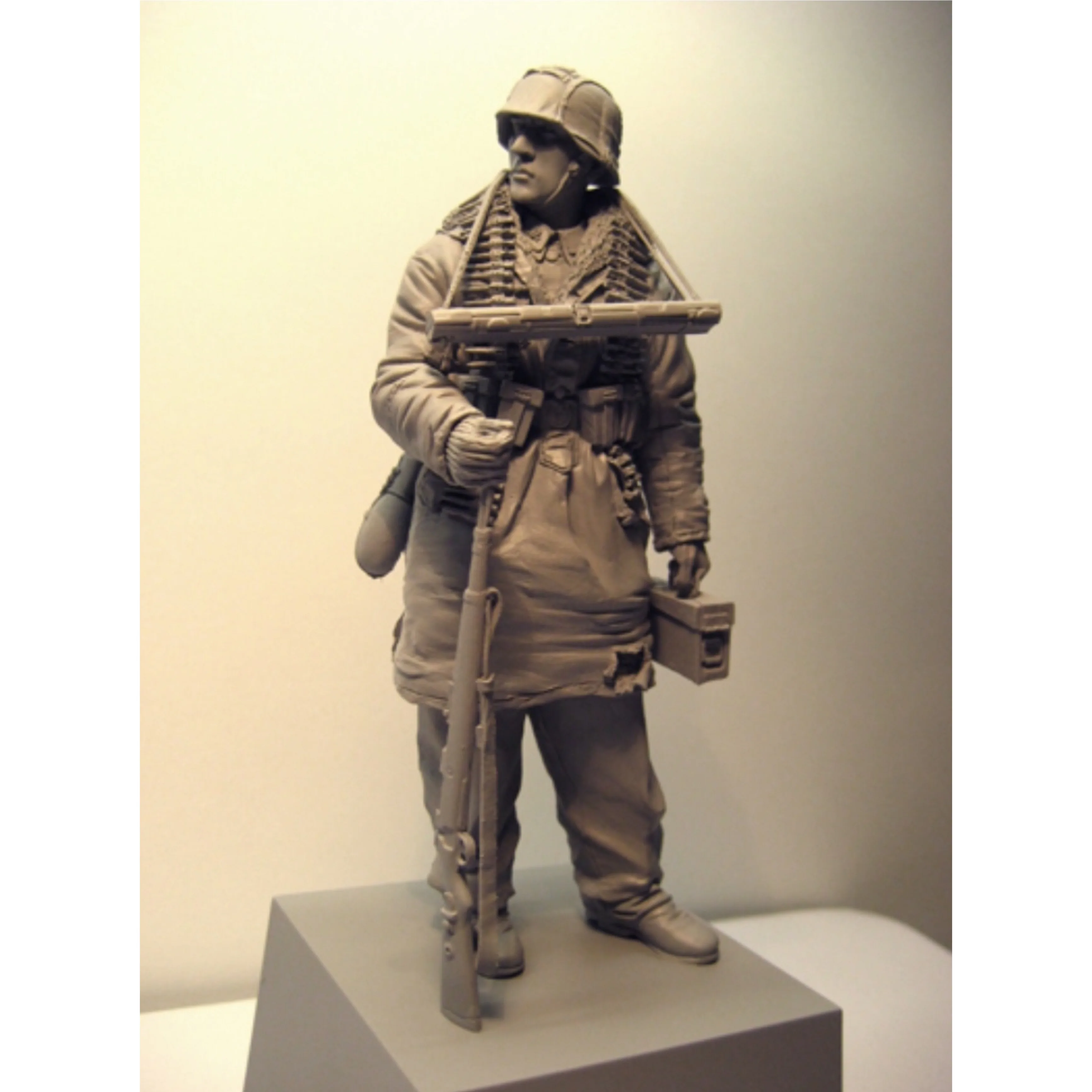 

1/16 Resin Model Figure GK , Unassembled and unpainted kit